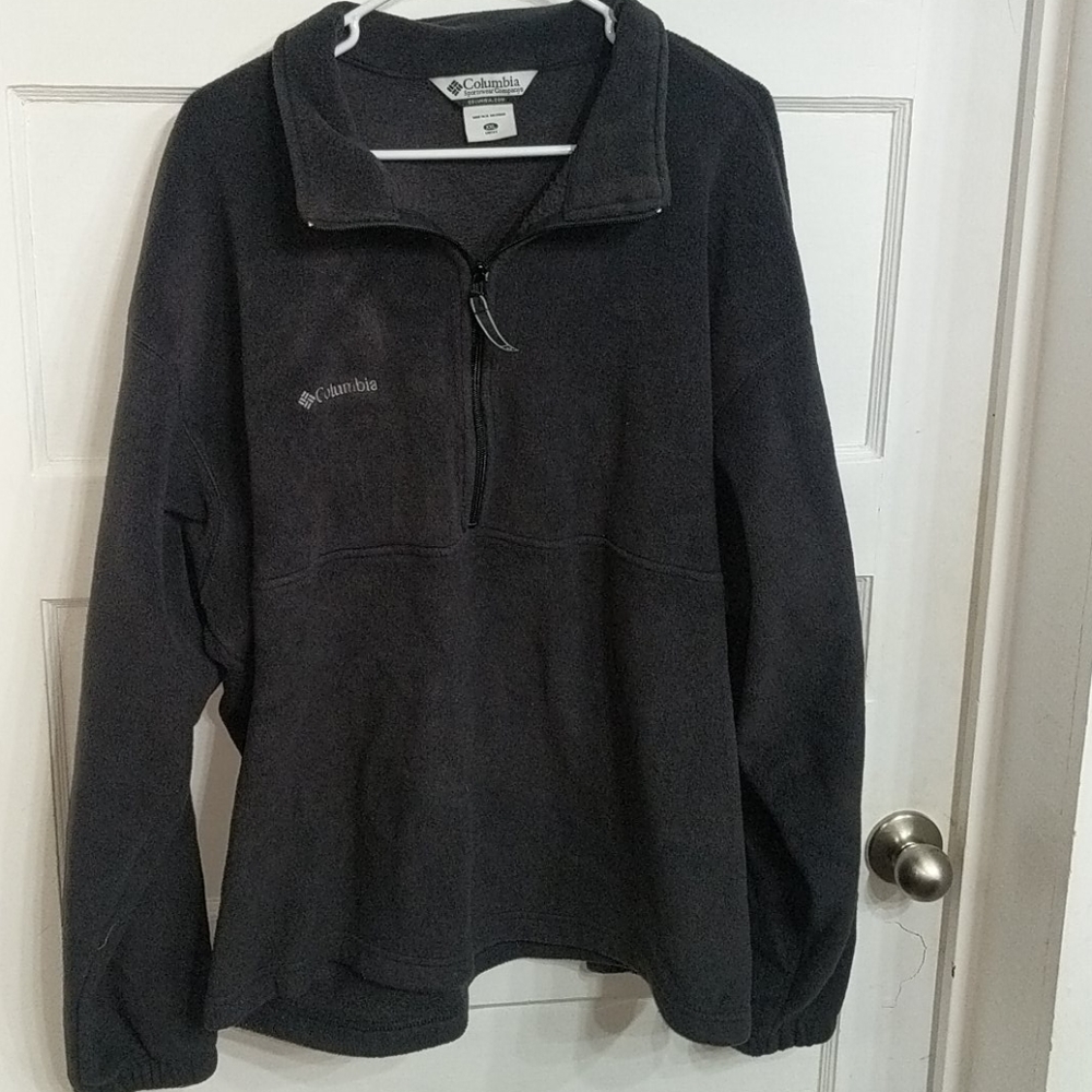 Men's Columbia fleece pullover-size 2XL